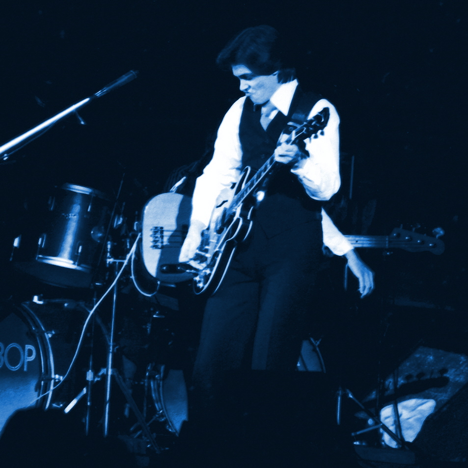 BE BOP DELUXE Be Bop Deluxe performing in Spokane, Wa. on 11-19-76.